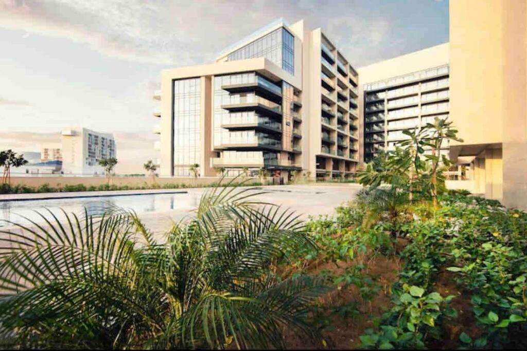 Panoramic Luxury Apartment Abu Dhabi Exterior photo